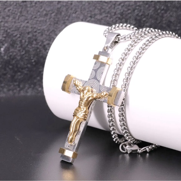 Other - 🎉HP🎊New Silver Crucifix Cross Chain with Gold and Silver Cross Pendant